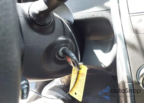 2017 Toyota Camry Le z USA, uszkodzony, nr VIN 4T1BF1FK5HU395699